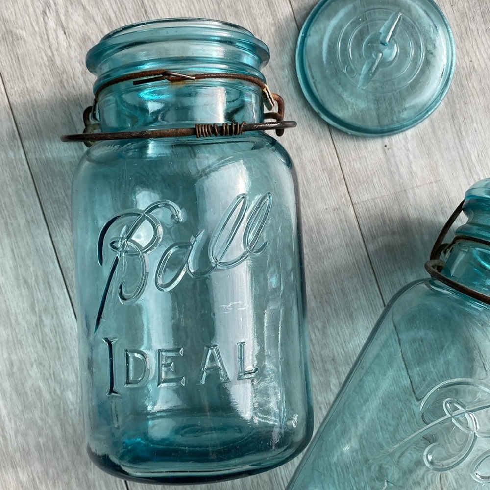 Vintage Ball Ideal glass jars - Picture 3 of 6